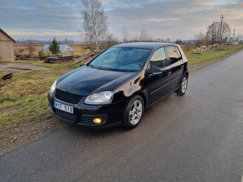 Photo 7 - Volkswagen Golf 2004 y Hatchback