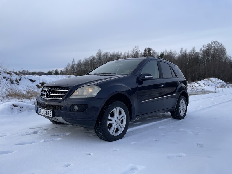 Фотография 1 - Mercedes-Benz ML 320 2006 г Внедорожник / Кроссовер