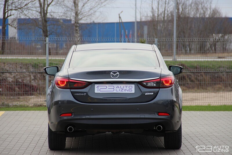 Photo 10 - Mazda 6 2016 y Sedan