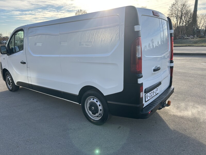 Фотография 8 - Renault Trafic 2018 г Грузовой микроавтобус