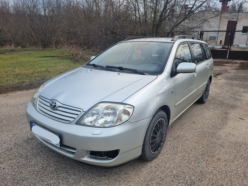 Nuotrauka 1 - Toyota Corolla 2005 m Universalas