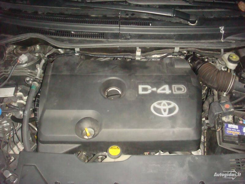 Nuotrauka 3 - Toyota Corolla Verso 2005 m dalys