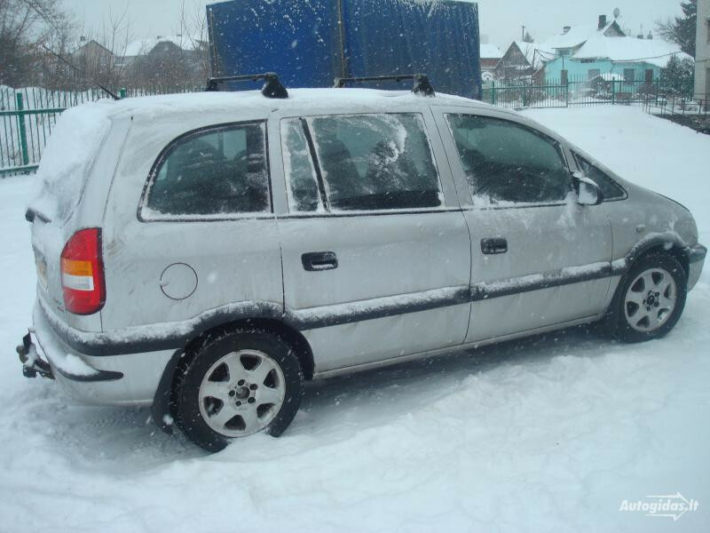 Фотография 1 - Opel Zafira 2000 г запчясти