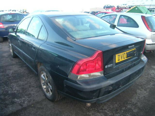 Photo 5 - Volvo S60 I D5 120kw Automatic 2003 y parts
