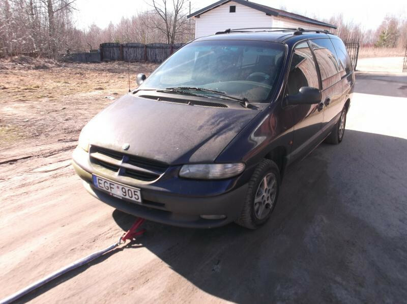 Photo 4 - Chrysler Grand Voyager II 1997 y parts