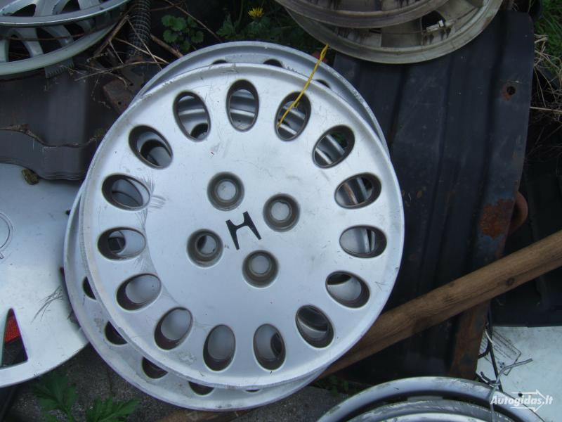 Photo 1 - Honda Civic R14 wheel caps