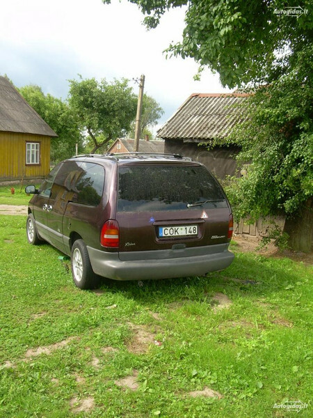 Photo 8 - Chrysler Grand Voyager II 1996 y parts