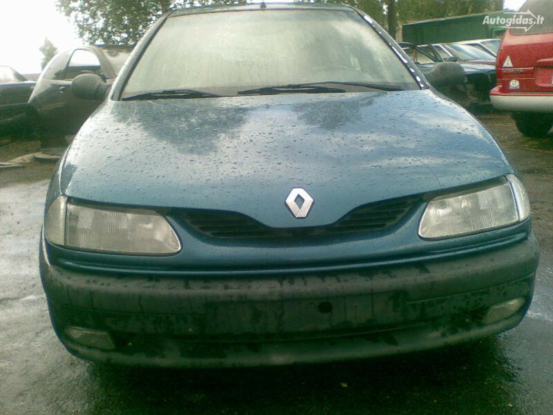 Фотография 1 - Renault Laguna I 1994 г запчясти