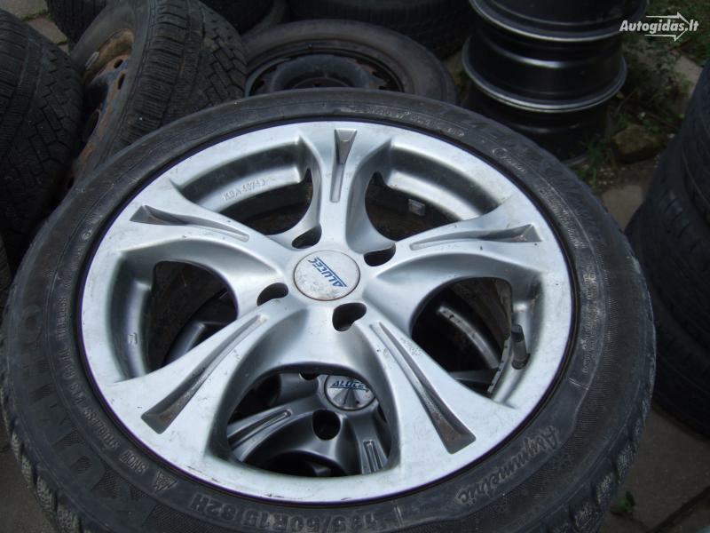 Фотография 3 - Kumho R15 универсальные шины для автомобилей
