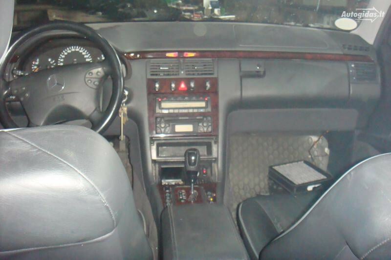 Photo 11 - Mercedes-Benz E 270 W210 2001 y parts