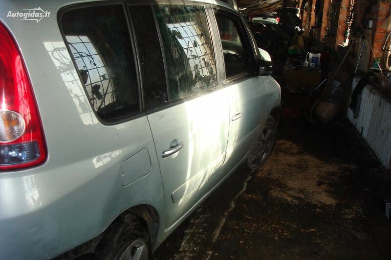 Photo 3 - Renault Espace IV 2004 y parts