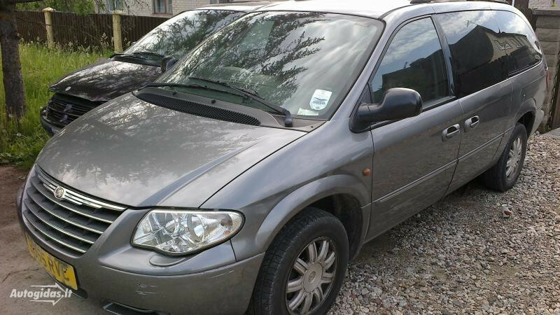 Chrysler Grand Voyager III 2005 y parts