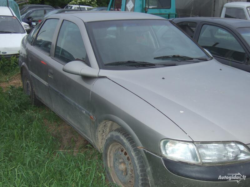 Opel Vectra B 1997 г запчясти