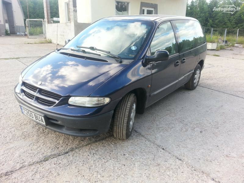 Photo 3 - Chrysler Voyager 1999 y parts