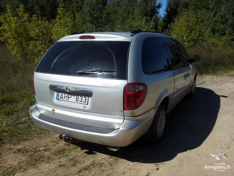 Photo 2 - Chrysler Grand Voyager III 2001 y parts