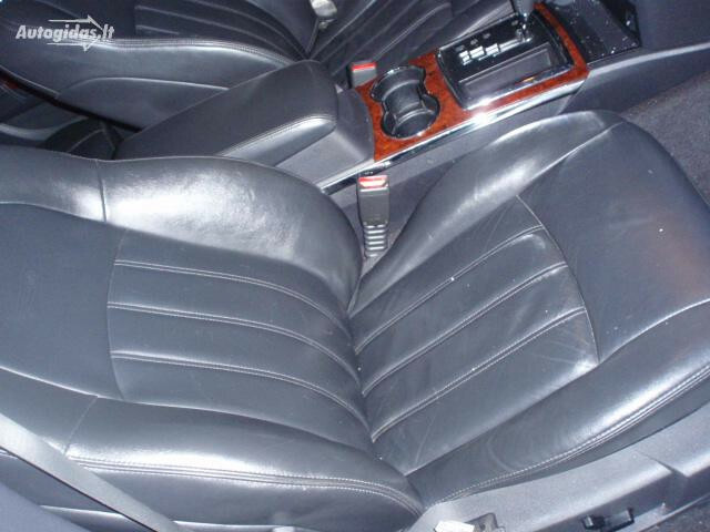 Фотография 3 - Chrysler 300C 2007 г запчясти