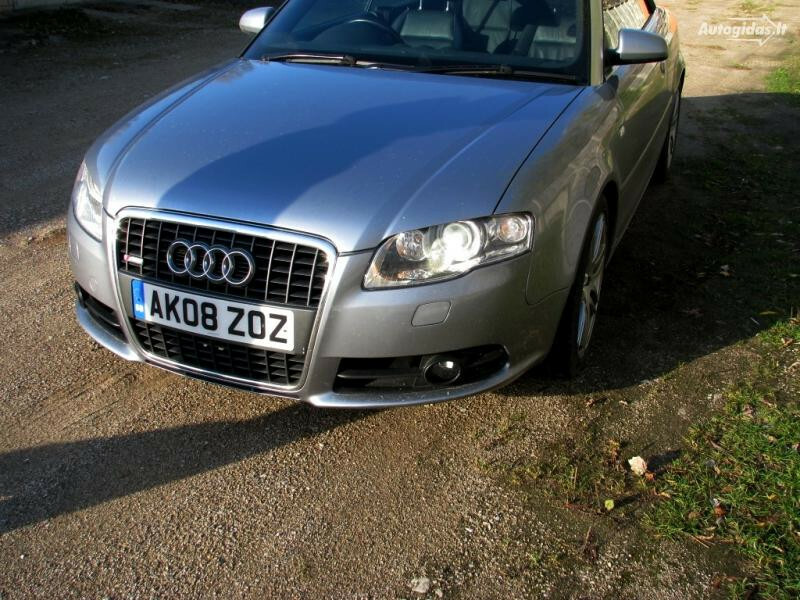 Audi A4 B8 2008 m dalys