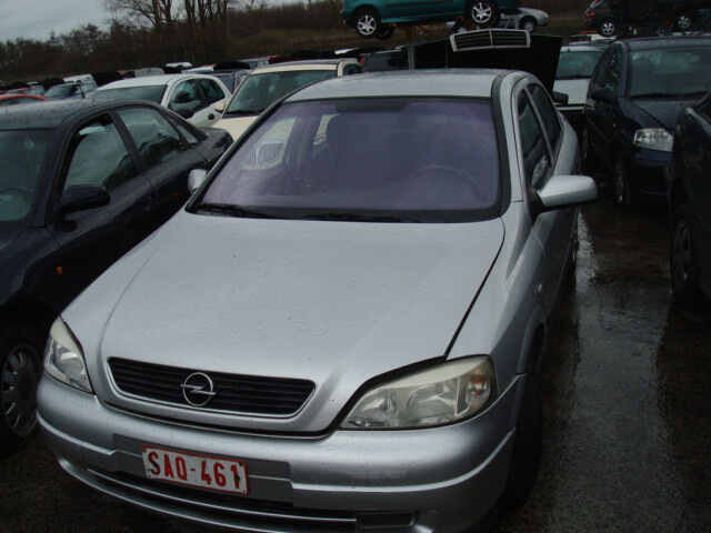 Opel Astra II Benzinas ir dyzelis 2000 г запчясти