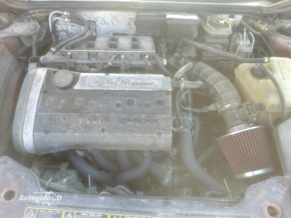 Photo 5 - Alfa Romeo Gtv 1996 y parts