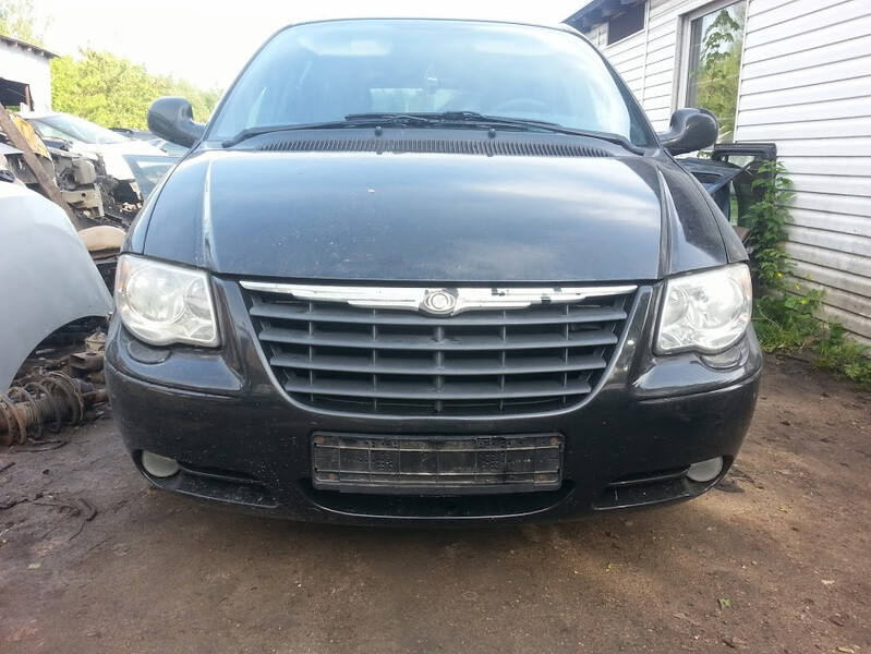 Chrysler Grand Voyager III 2007 y parts