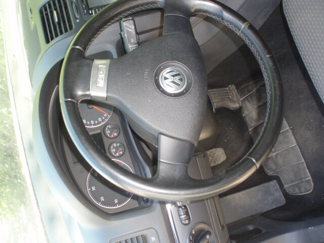 Фотография 3 - Volkswagen Golf V 2006 г запчясти