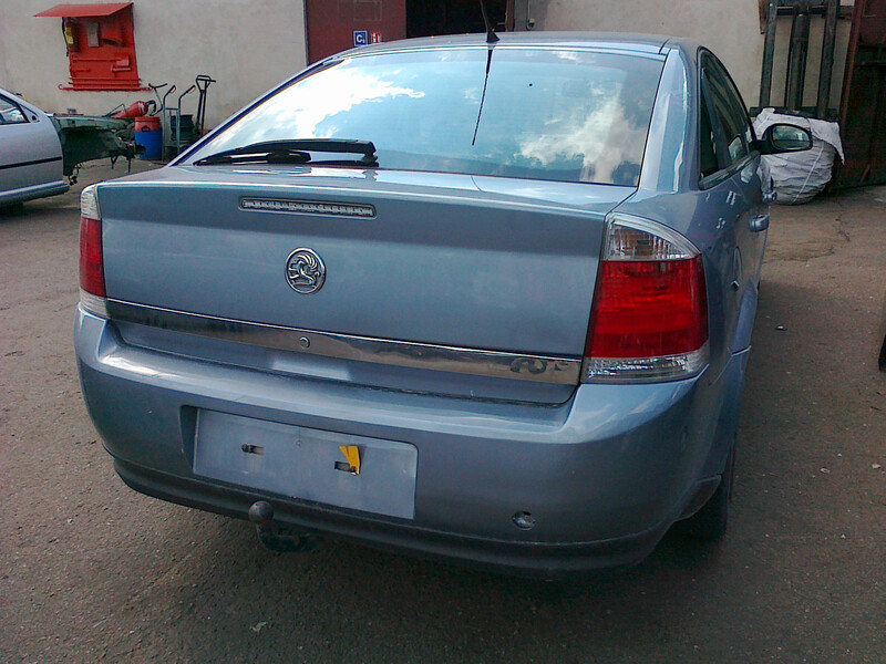 Nuotrauka 4 - Opel Vectra C 1.9 CDTi 2004 m dalys