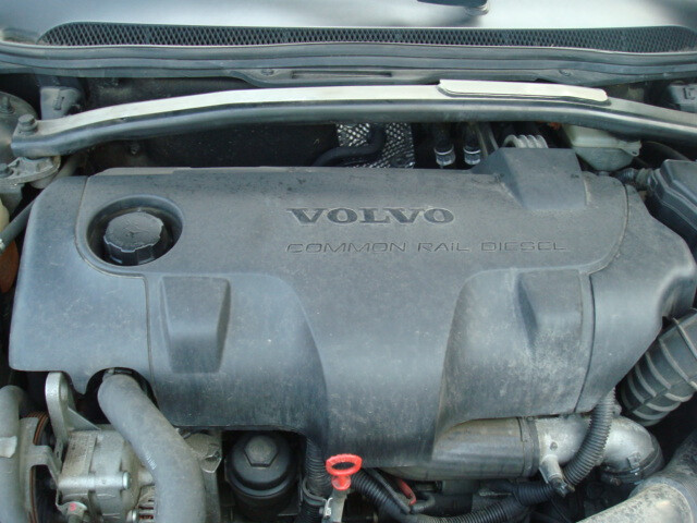 Photo 4 - Volvo V70 II Europa D5 120KW 2002 y parts