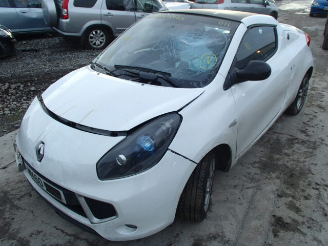 Renault Wind 2010 г запчясти