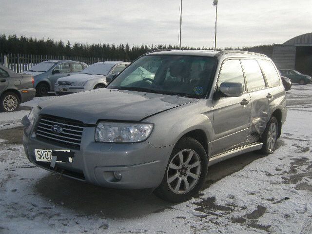 Subaru Forester II X 2008 y parts