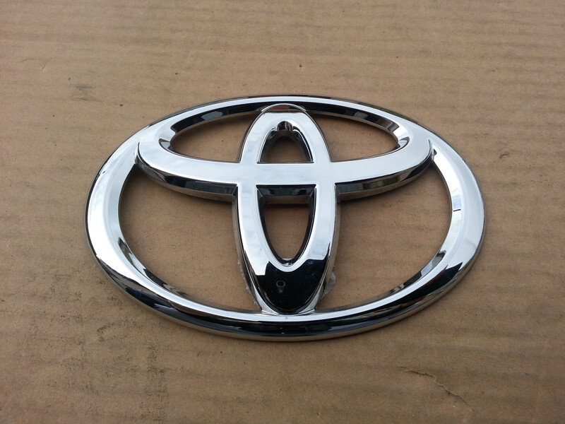 Фотография 3 - Toyota Iq 2010 г запчясти