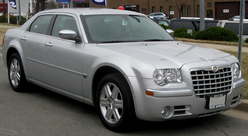 Chrysler 300C 2006 y parts