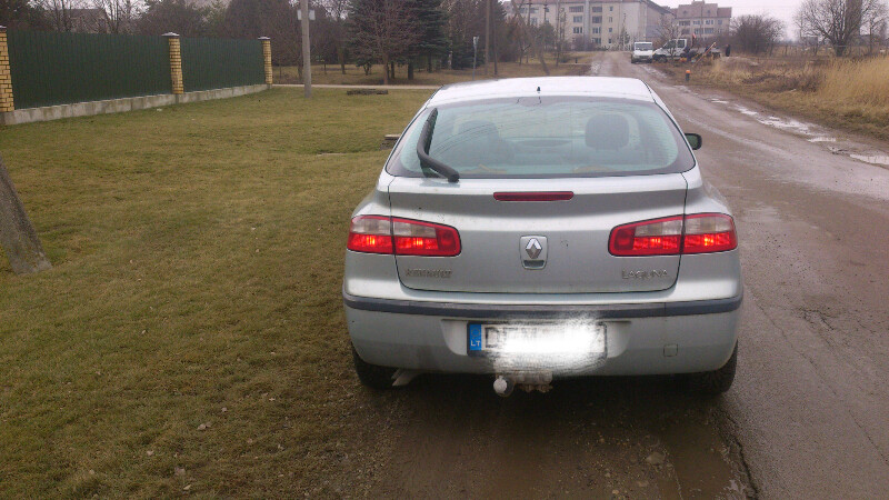 Photo 2 - Renault Dci 2002 y parts