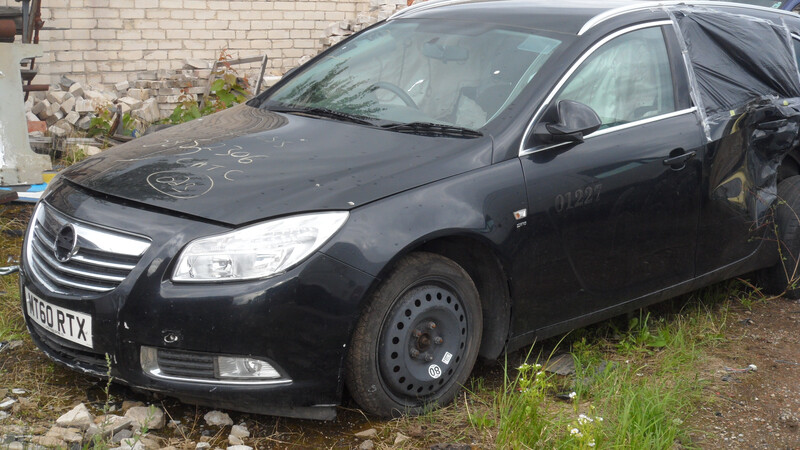 Opel Insignia 2010 y parts