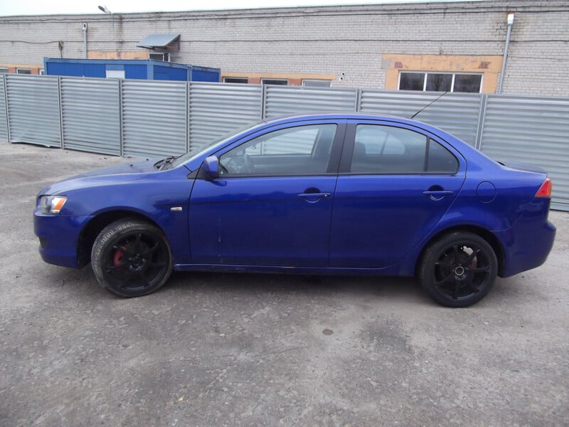 Photo 3 - Mitsubishi Lancer IX 2008 y parts