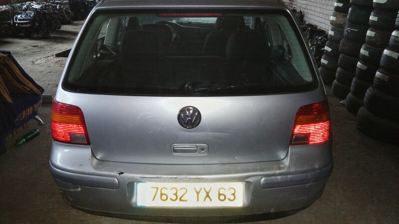 Photo 5 - Volkswagen Golf IV 2001 y parts