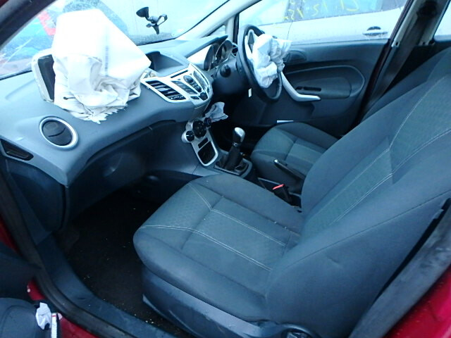 Фотография 5 - Ford Fiesta MK7 2010 г запчясти