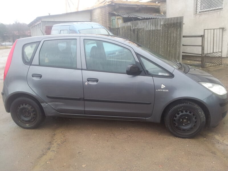 Photo 9 - Mitsubishi Colt Z30 2005 y parts