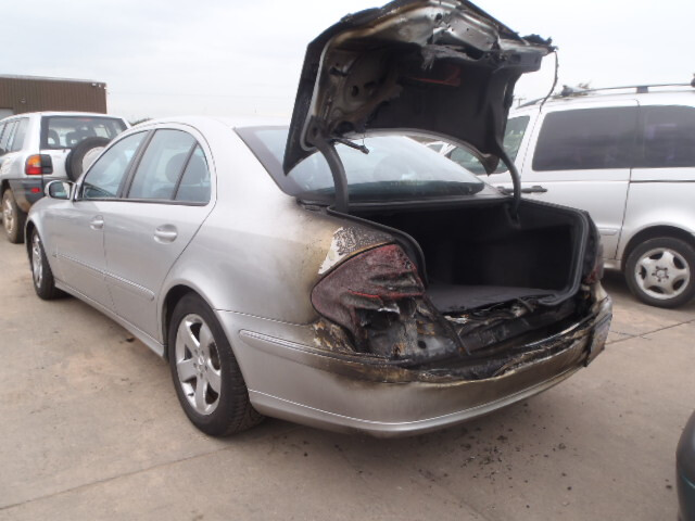 Photo 3 - Mercedes-Benz E 270 W211 2003 y parts