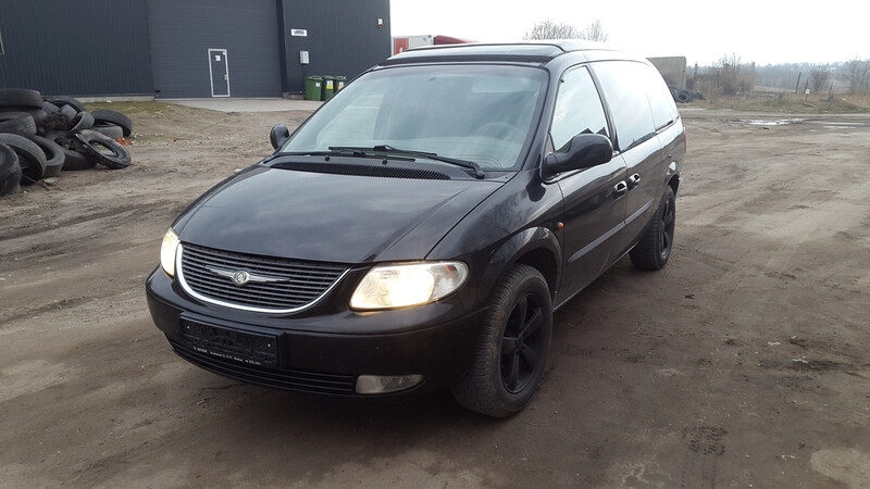Photo 2 - Chrysler Grand Voyager III 2003 y parts