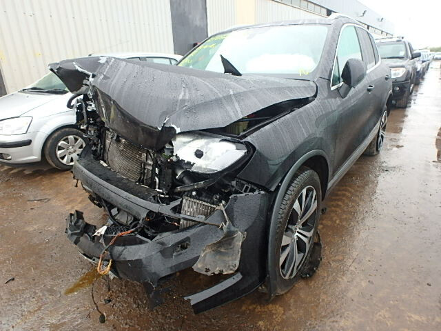 Nuotrauka 6 - Volkswagen Touareg II 2011 m dalys