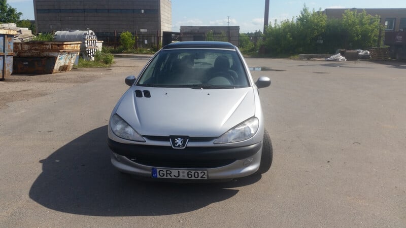 Фотография 2 - Peugeot 206 1.1 BENZINAS 44 KW 1999 г запчясти