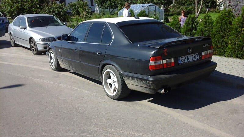 Nuotrauka 3 - Bmw 525 E34  125kw be duju 1988 m dalys