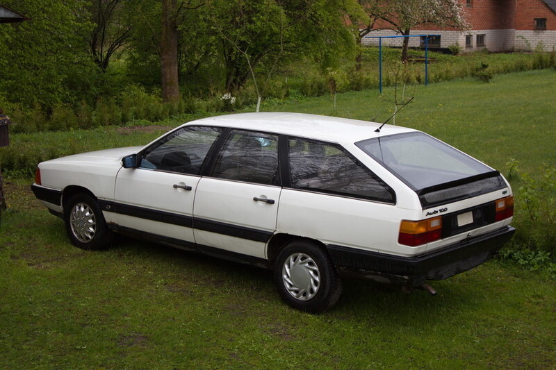 Audi 100 avanta 1987 y parts