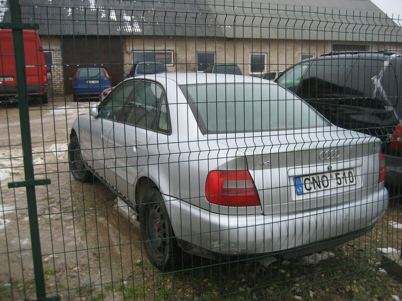 Фотография 2 - Audi A4 B5 1997 г запчясти