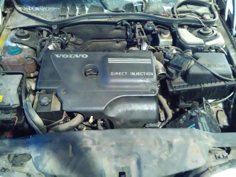 Photo 3 - Volvo V70 I 1999 y parts