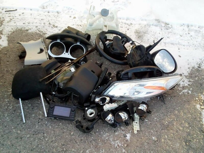 Photo 2 - Nissan Juke 2012 y parts