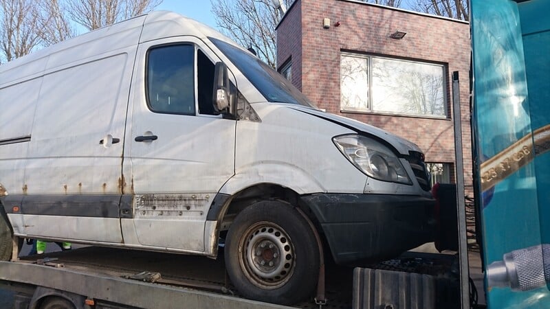 Photo 5 - Mercedes-Benz Sprinter III 313CDI /95kw 2010 y parts