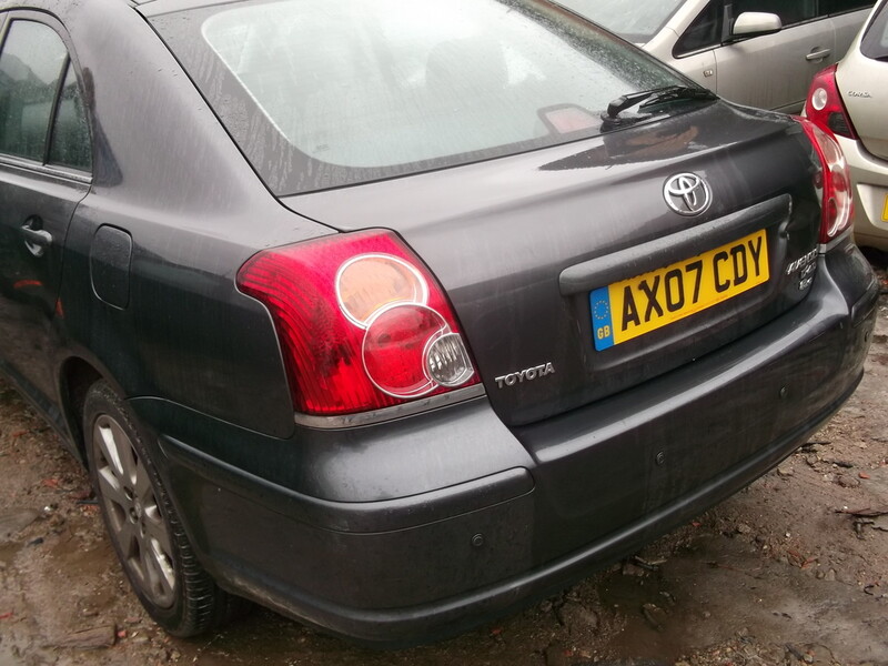 Photo 8 - Toyota Avensis II 2007 y parts
