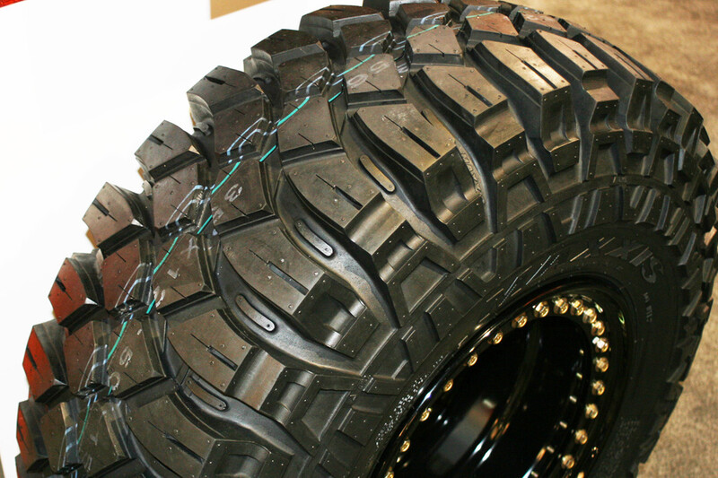 Photo 1 - Maxxis Crawler  R16 universal tyres passanger car