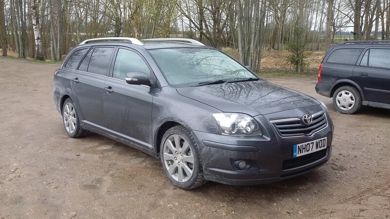 Photo 2 - Toyota Avensis II 2007 y parts